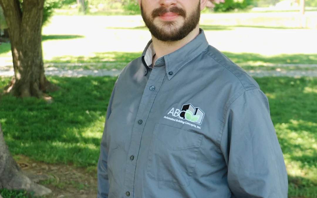 Eli Mitchell